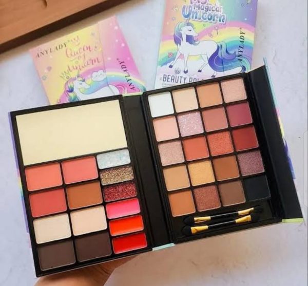 Anylady Butterfly All-in-One Makeup Palette – Eyeshadow, Blush & Highlighter
