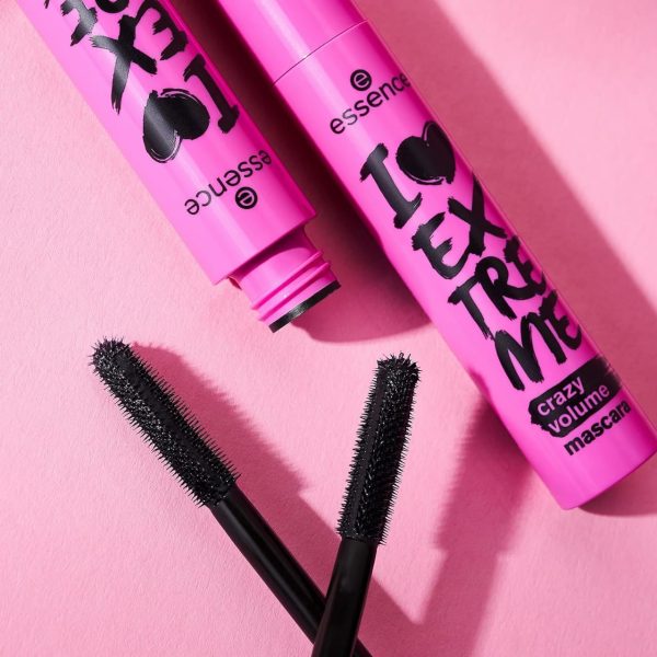 Essence - Waterproof Volumizing Mascara