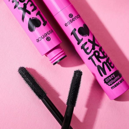 Essence - Waterproof Volumizing Mascara